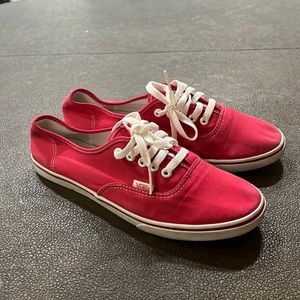 Lo Pro Classic Red Vans